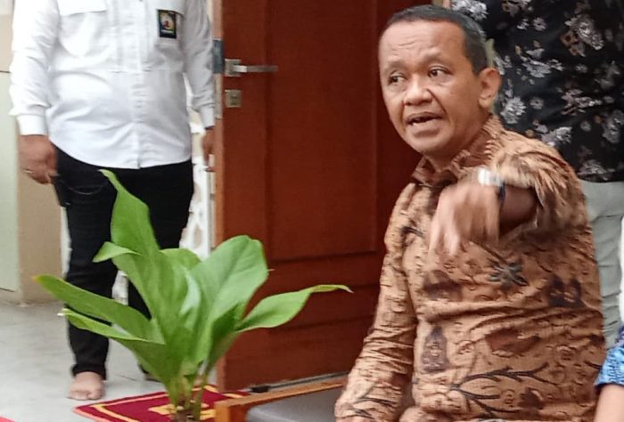 Soal Diskon Tarif Listrik Juni-Juli 2025, Bahlil: Belum Tahu