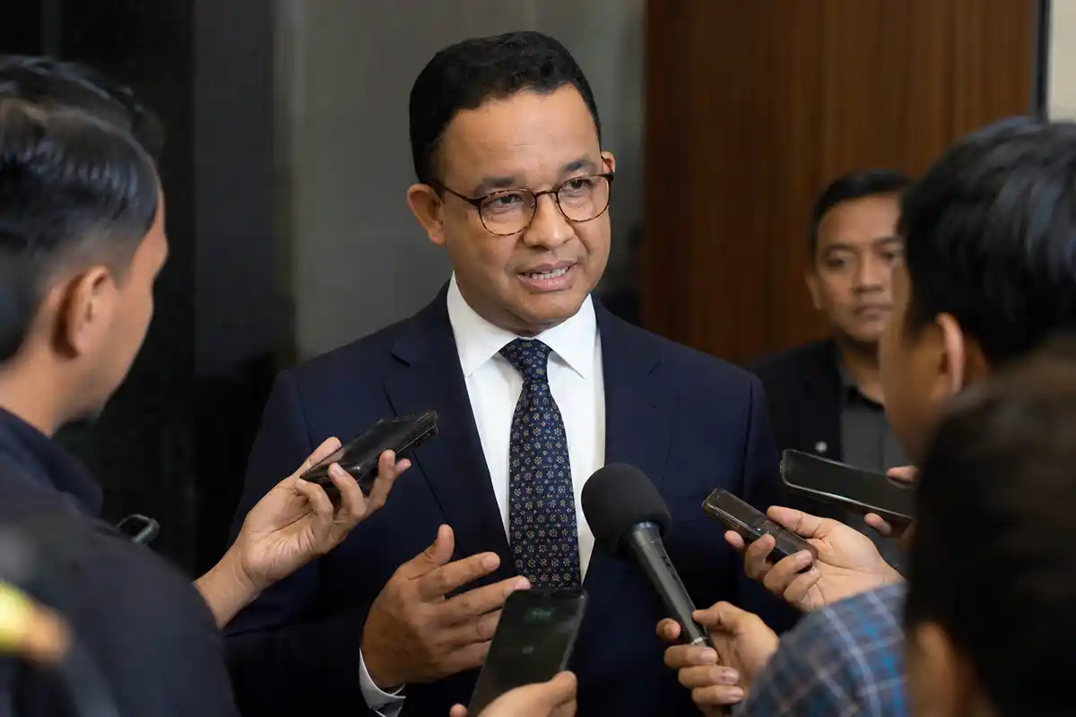 Anies Baswedan menjawab pertanyaan wartawan mengenai isu terkini.